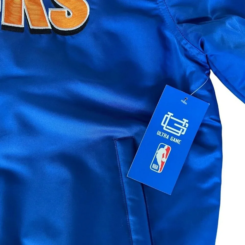 New York Knicks Satin Jacket - Iconic Blue Streetwear - Picture 4 of 7
